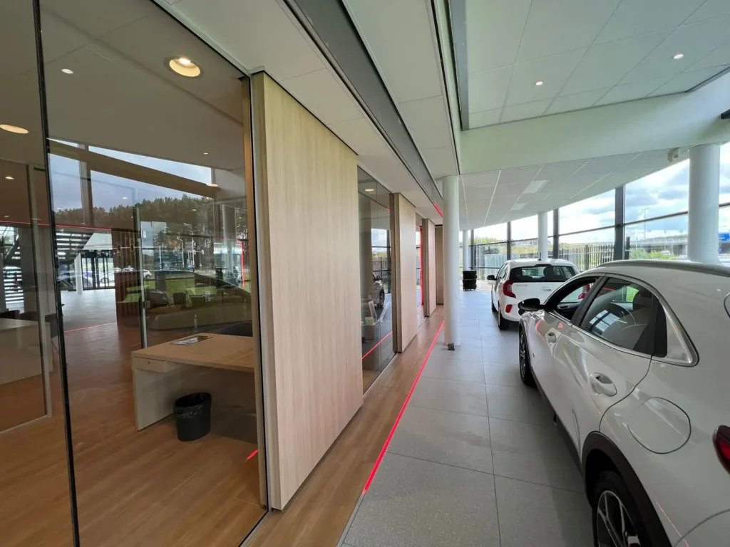 Kia wandbeplating Almere