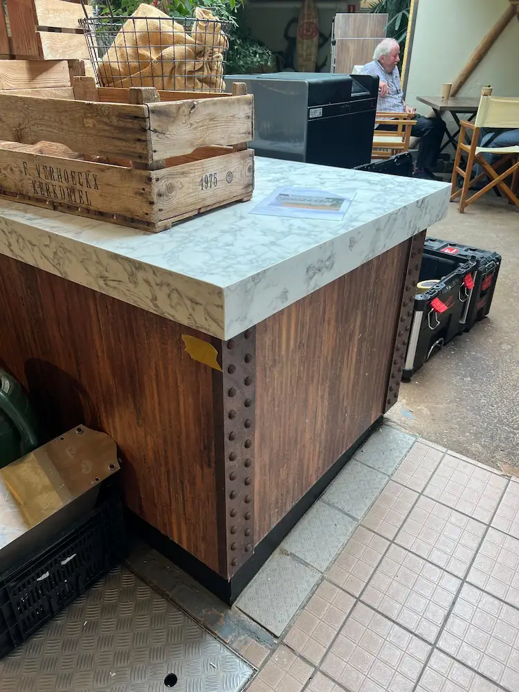Reparatie van het hoekstuk bij Centerparcs
